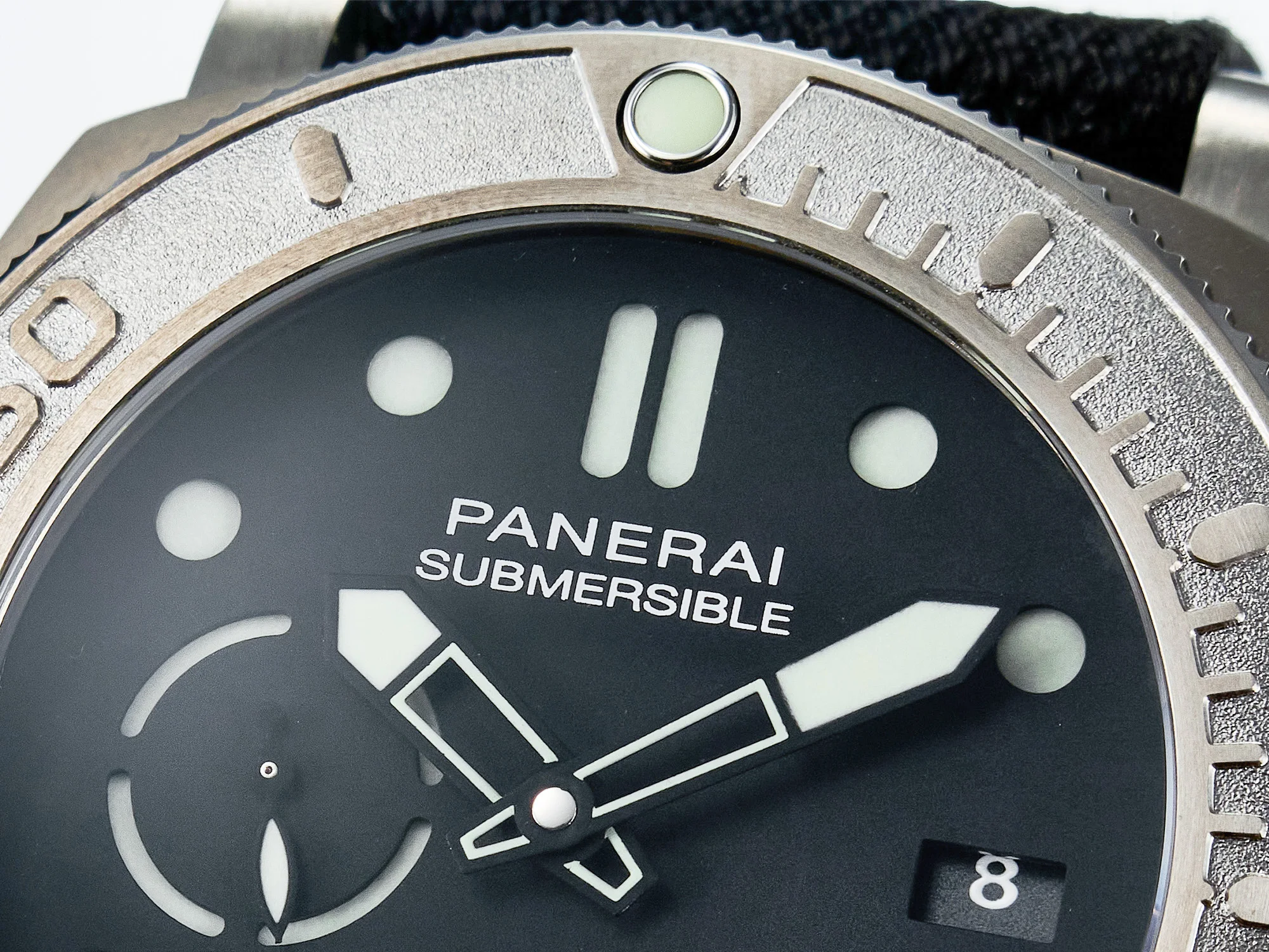 PAM984 Mike Horn Submersible VSF 1:1 Best Edition Black Dial on Black Nylon Strap P.9010 Clone