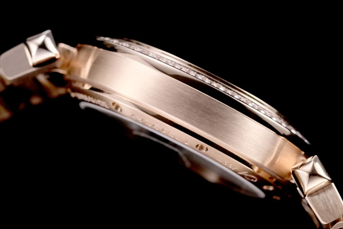 Pasha de Cartier White Dial 35mm With Diamond Bezel in Rose Gold