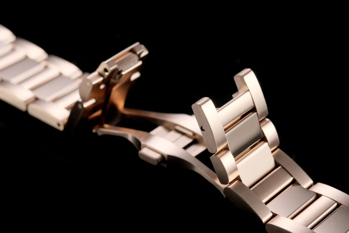 Pasha de Cartier White Dial 35mm With Diamond Bezel in Rose Gold