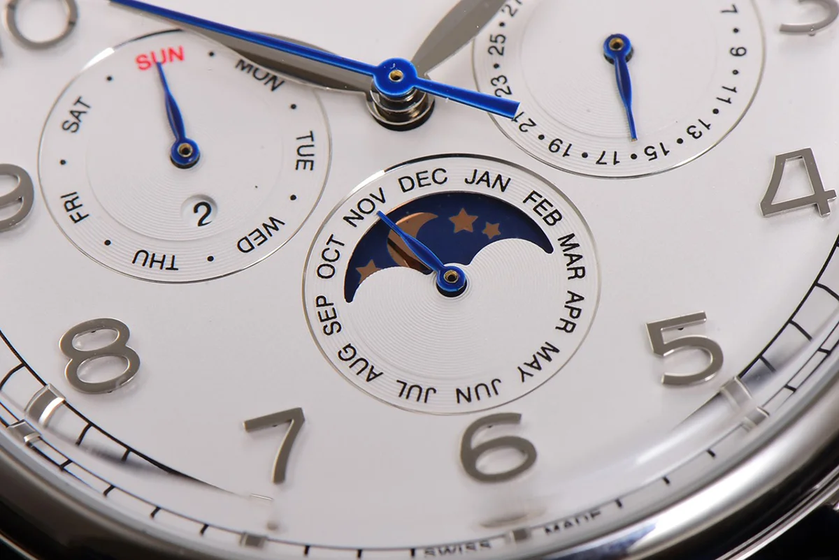 Portofino Perpetual Calendar IW3446 White Dial in Steel