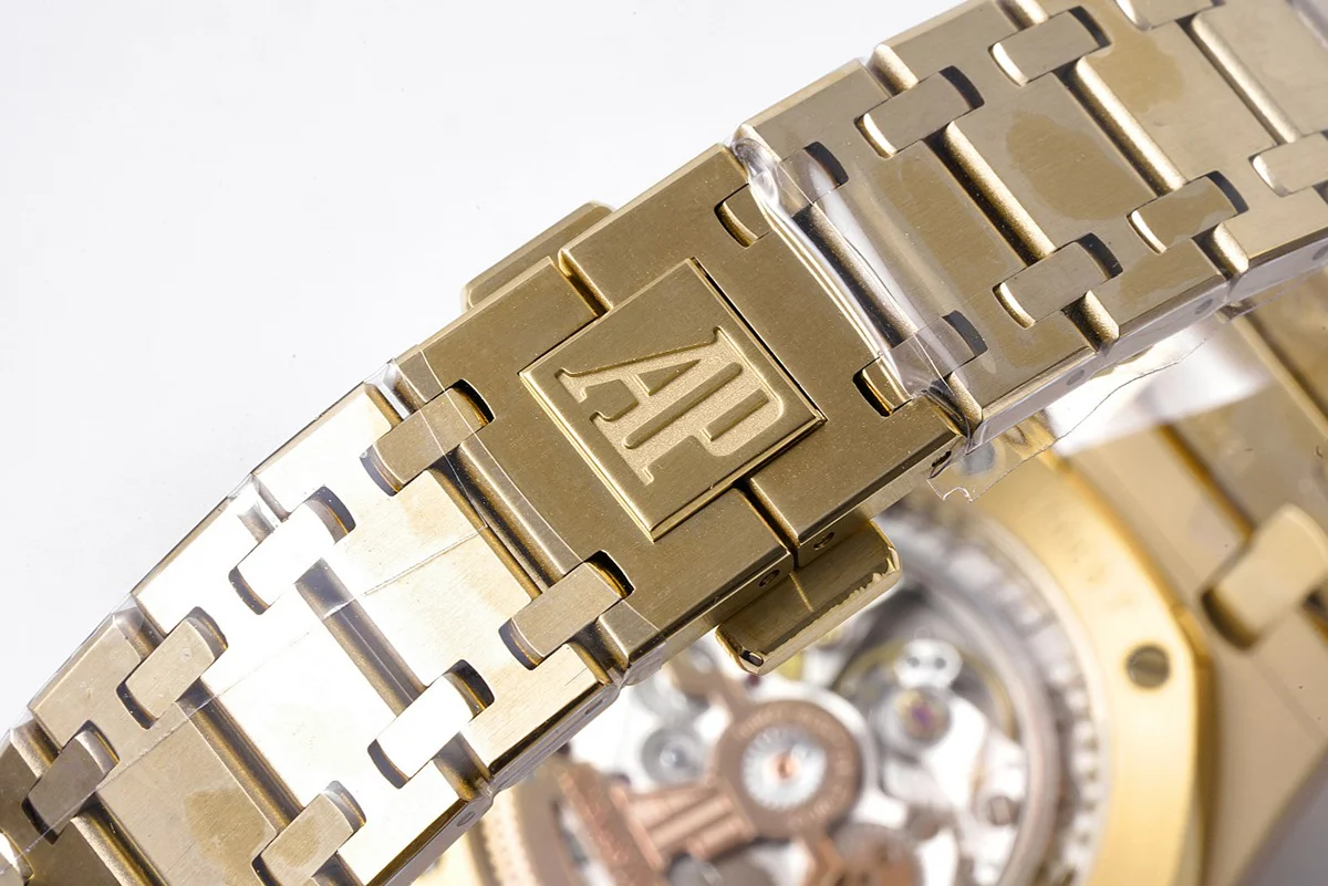 Royal Oak 15202 Blue Dial in Yellow Gold