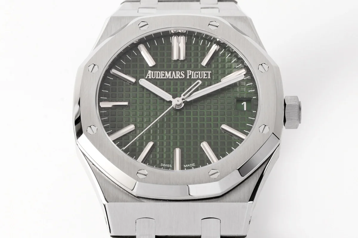 Royal Oak 15510 Green Dial 50th Anniversary”