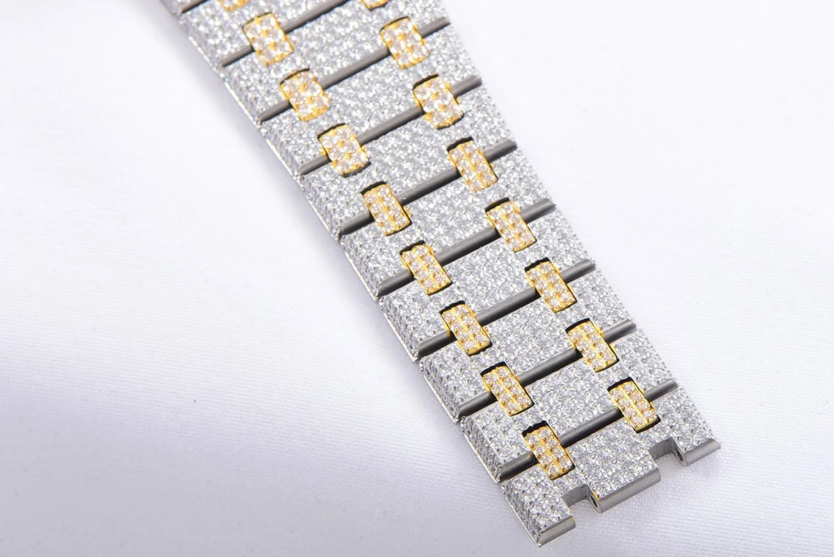 Royal Oak 41mm 15400 Iced Out Steel/Yellow Gold in Stick Markers