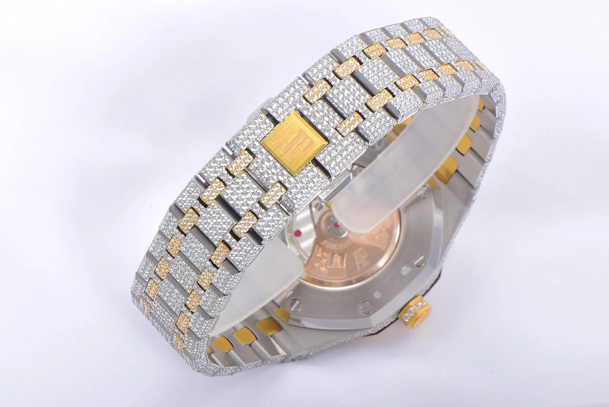 Royal Oak 41mm 15400 Iced Out Steel/Yellow Gold in Stick Markers