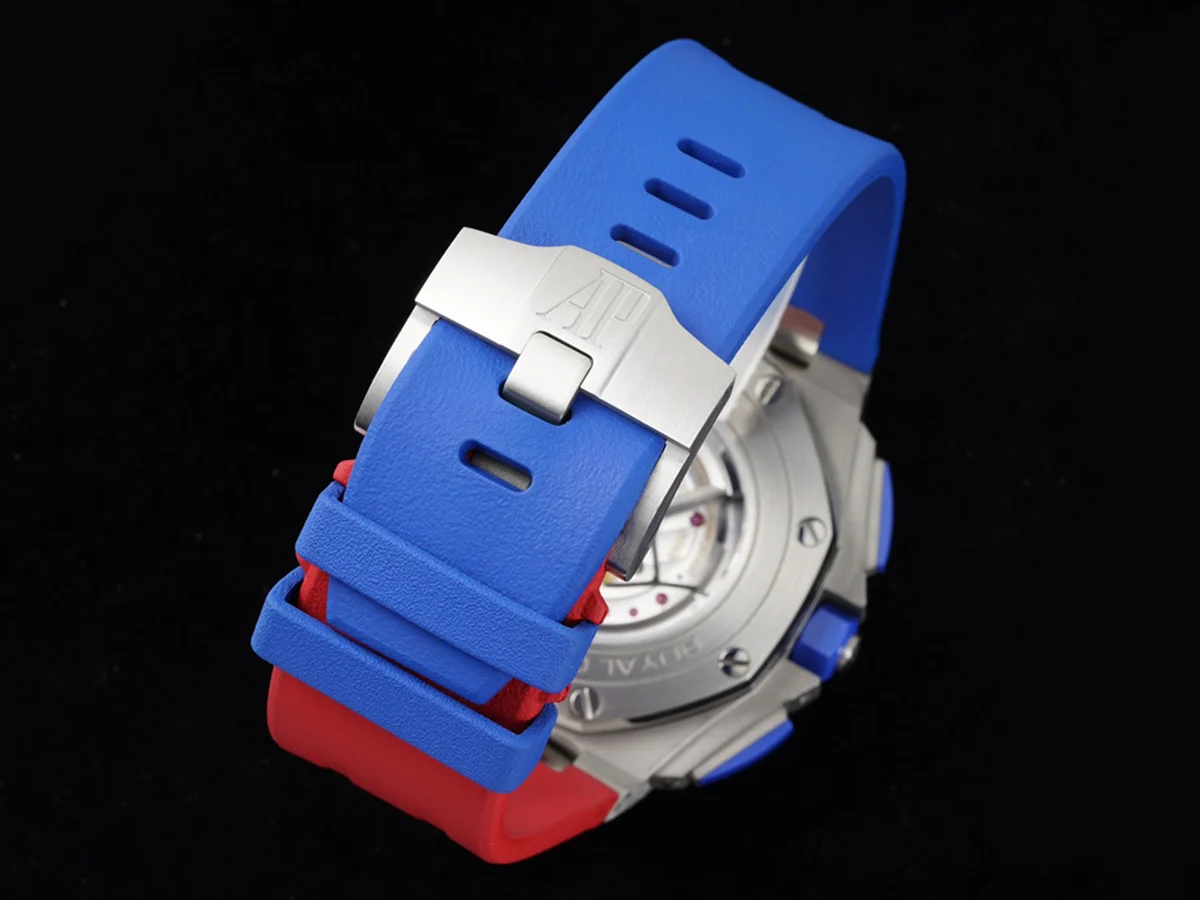 Royal Oak Offshore Novelty 44mm “Russian Flag” Ref. 26400SO.OO.A502CA.01