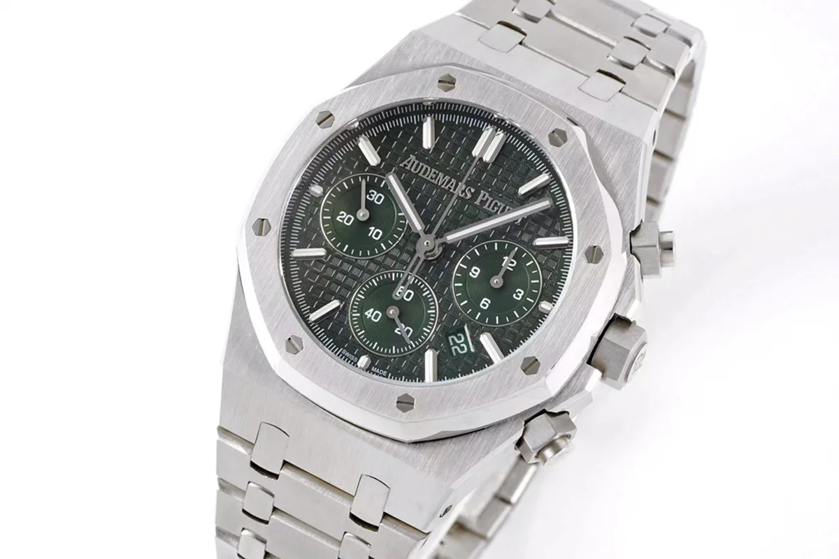 Royal Oak Self-Winding Chronograph Green Dial in Steel