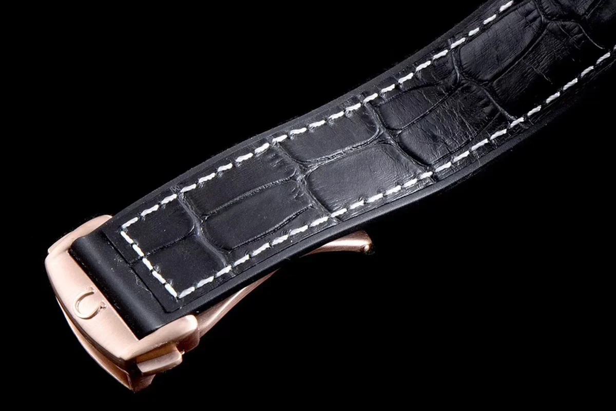 Seamaster Planet Ocean 600M 45.5mm Sedna™ Gold on Black Leather Strap