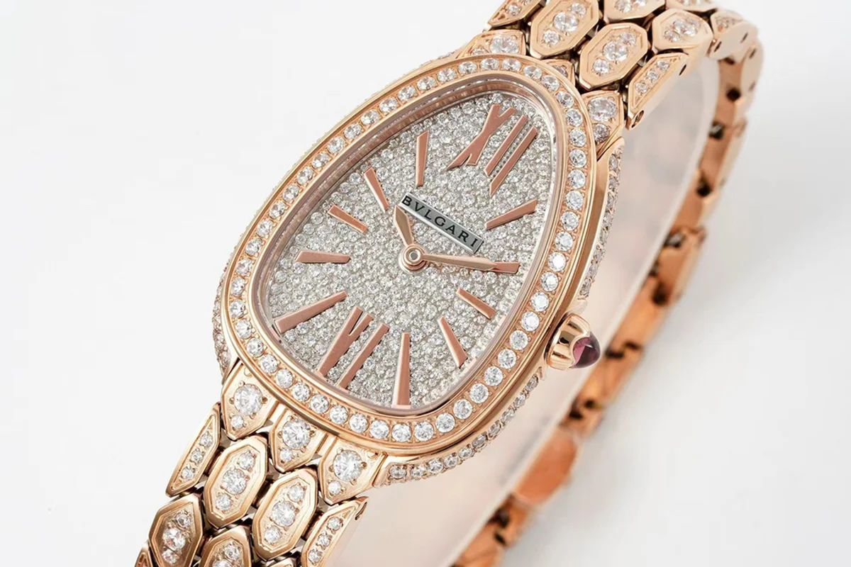 Serpenti Seduttori Watch Full Diamond Paved Dial in Yellow Gold