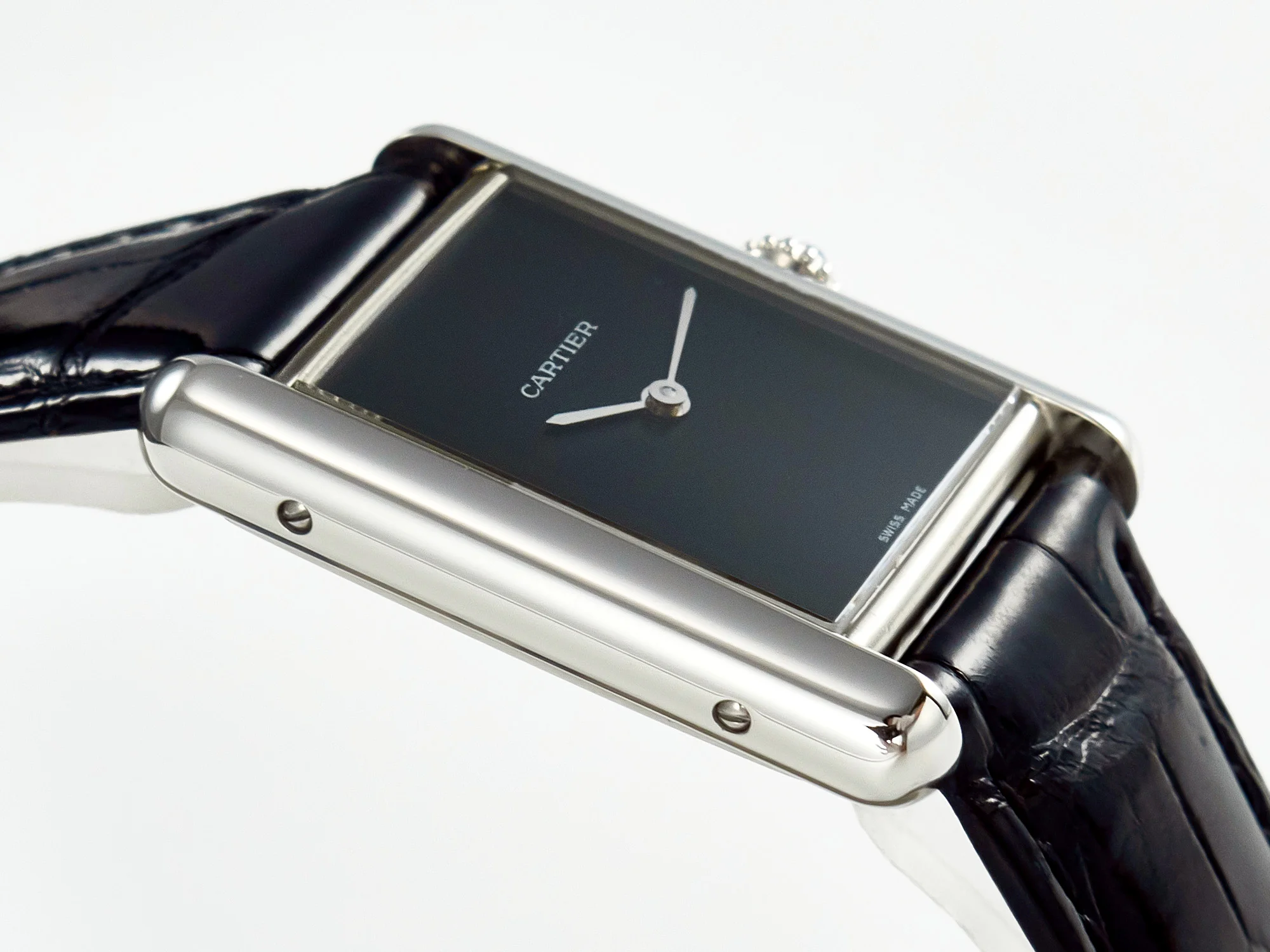 Tank Must Large SS 33.7mm DRF 1:1 Best Edition Black Dial on Black Leather Strap Swiss Quartz
