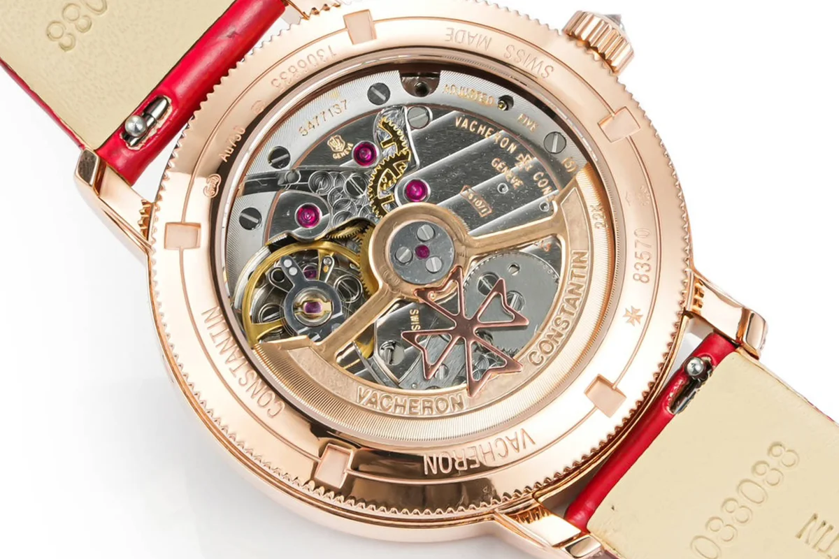 Traditionelle Moon Phase Diamond Paved Dial in Pink Gold